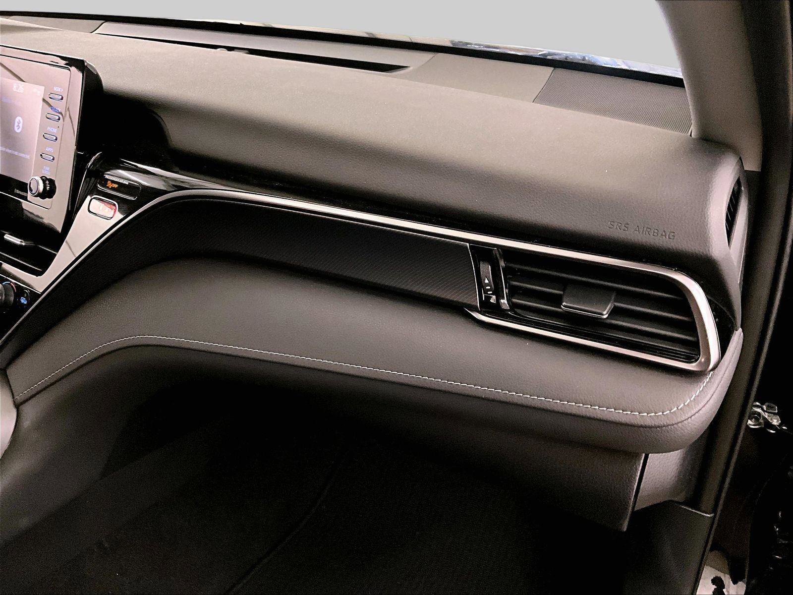 Used 2023 Toyota Camry SE image 15