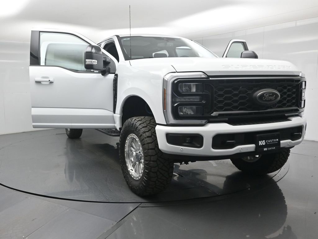 New 2026 Ford F250 Lariat w/ Tremor Off-Road Package image 34