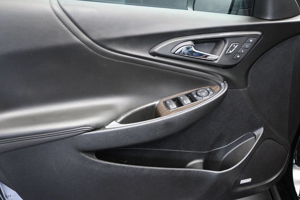 Used 2024 Chevrolet Malibu LT FWD image 11