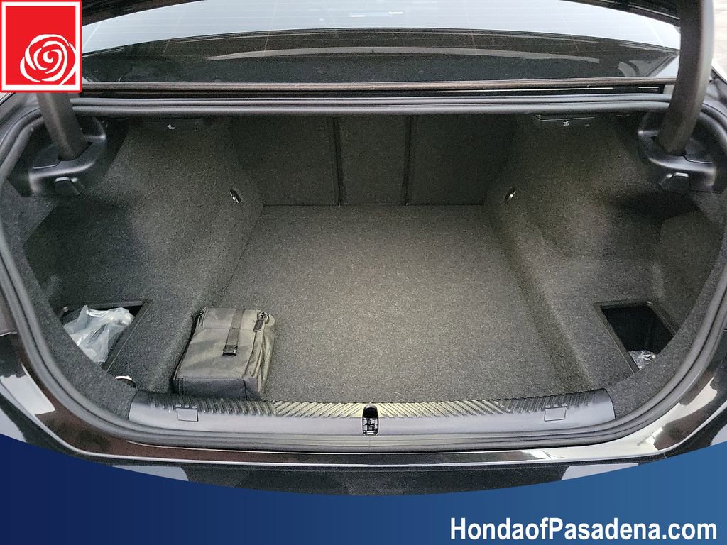 Used 2025 BMW 530i image 25