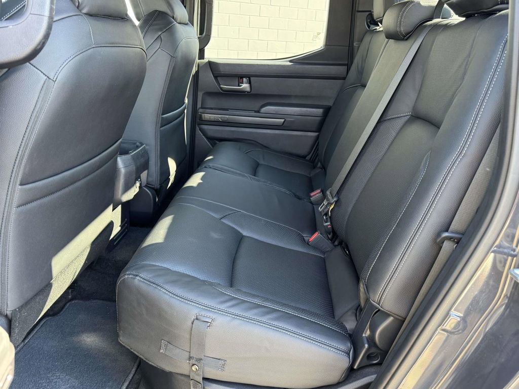 Used 2025 Toyota Tacoma TRD Off-Road image 17