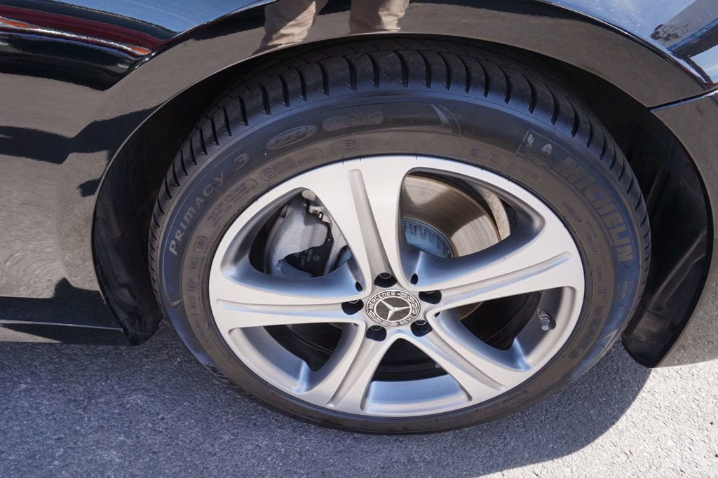 Used 2019 Mercedes-Benz E 300 image 14
