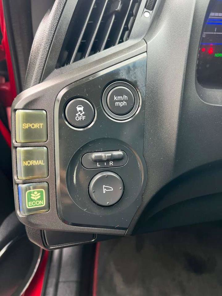 Used 2013 Honda CR-Z EX image 32
