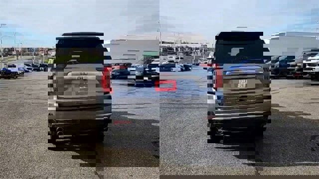 Certified 2022 GMC Yukon Denali image 7