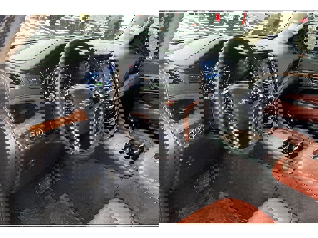 Used 2016 Cadillac Escalade Premium image 15