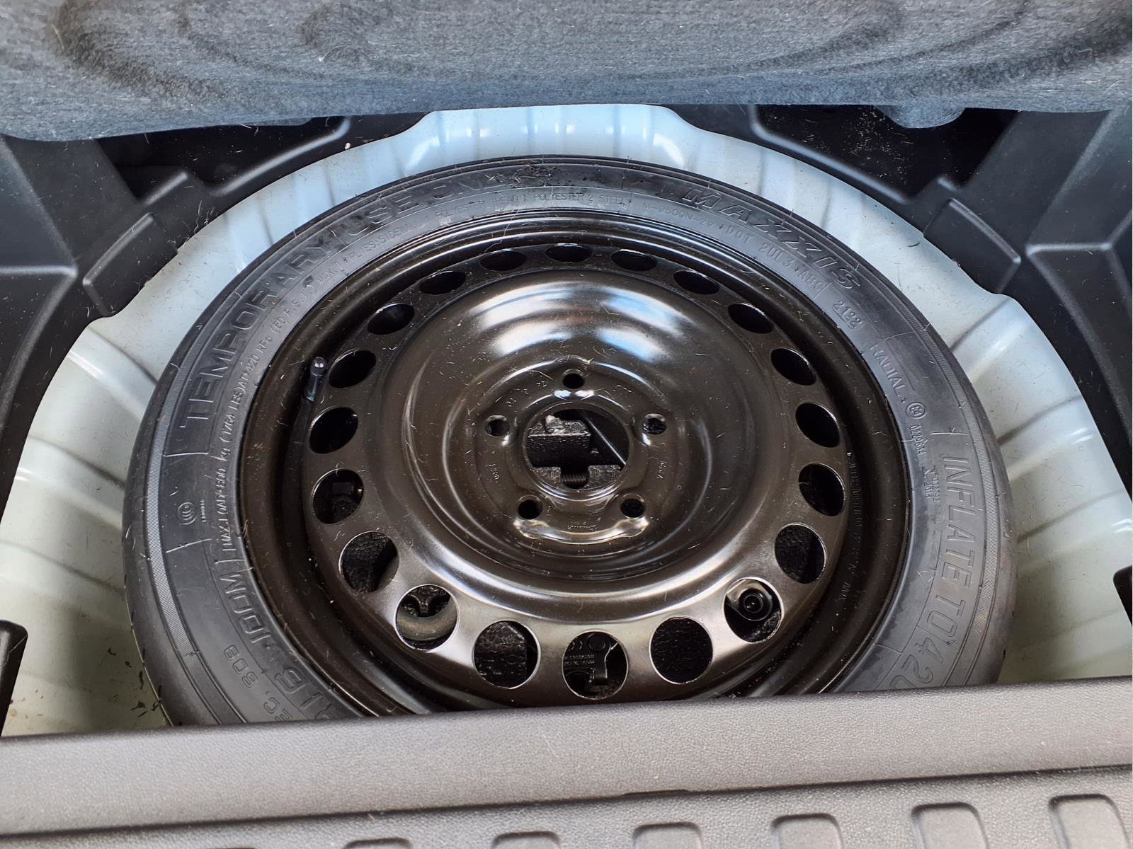 Used 2022 GMC Terrain SLE w/ Driver Convenience Package image 27