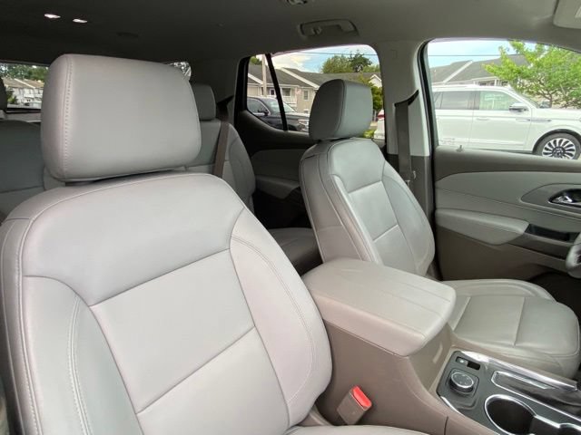 Used 2020 Chevrolet Traverse LT AWD/4WD image 21