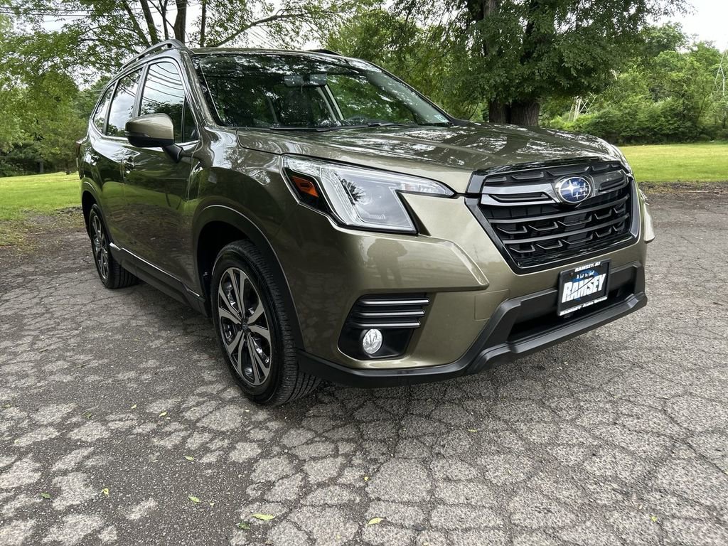 Certified 2023 Subaru Forester Limited AWD/4WD image 2