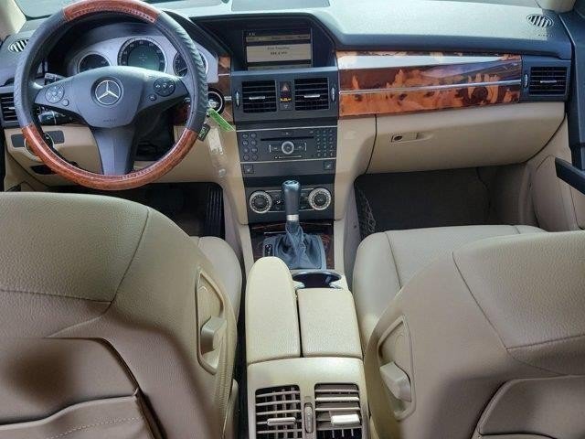 Used 2010 Mercedes-Benz GLK 350 4MATIC image 15