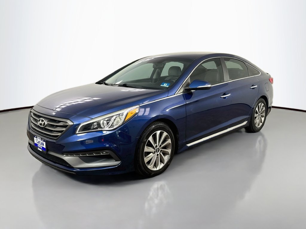 Used 2015 Hyundai Sonata Sport w/ Option Group 04 FWD image 3