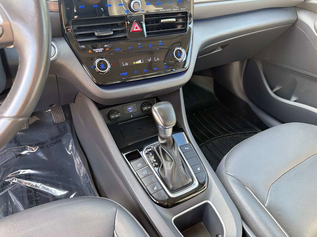Used 2022 Hyundai Ioniq Limited FWD image 26