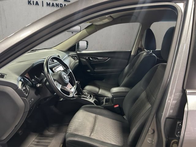 Used 2018 Nissan Rogue SV AWD/4WD image 21