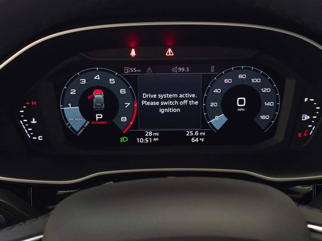 New 2025 Audi Q3 2.0T Premium image 25