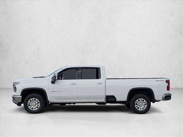 Used 2025 Chevrolet Silverado 2500 LTZ image 8