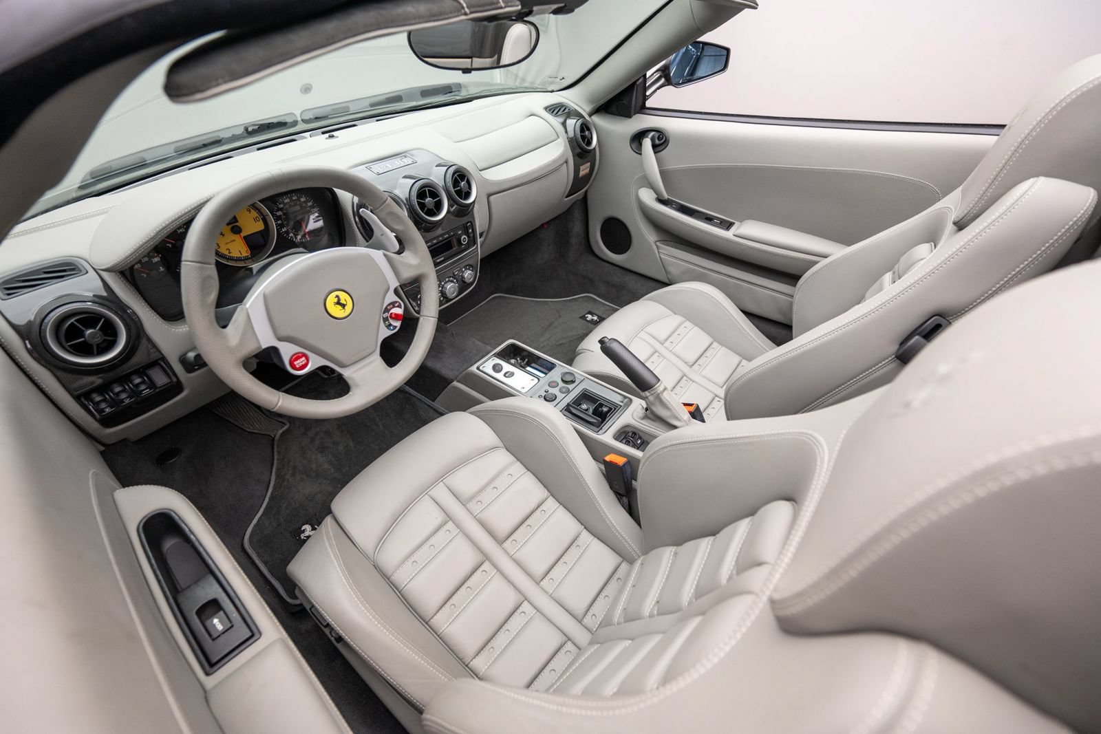 Used 2009 Ferrari F430 Spider RWD image 9