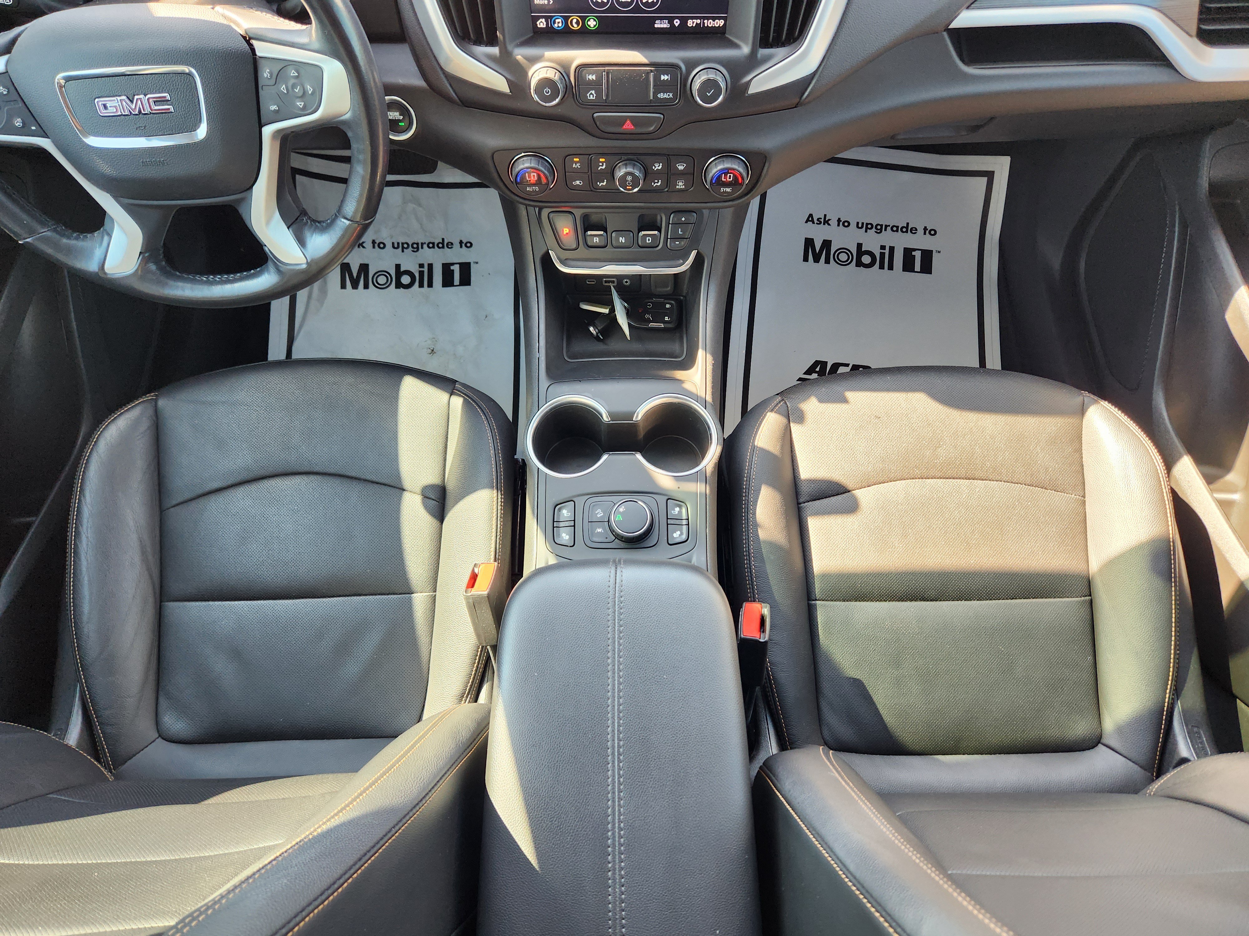 Used 2020 GMC Terrain SLT w/ Preferred Package FWD image 17