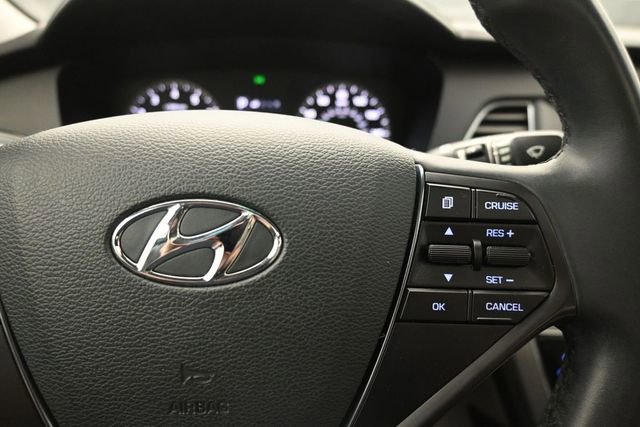 Used 2017 Hyundai Sonata Sport w/ Value Edition Package 02 FWD image 28