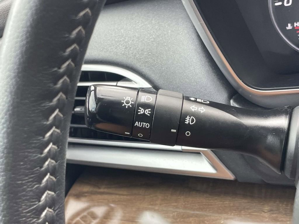 Used 2023 Subaru Outback Limited XT image 21