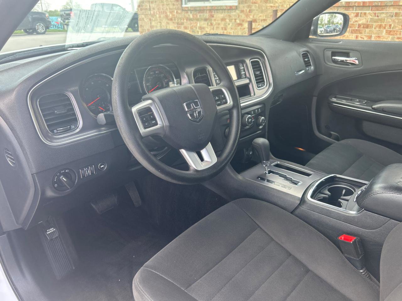 Used 2014 Dodge Charger SE image 16