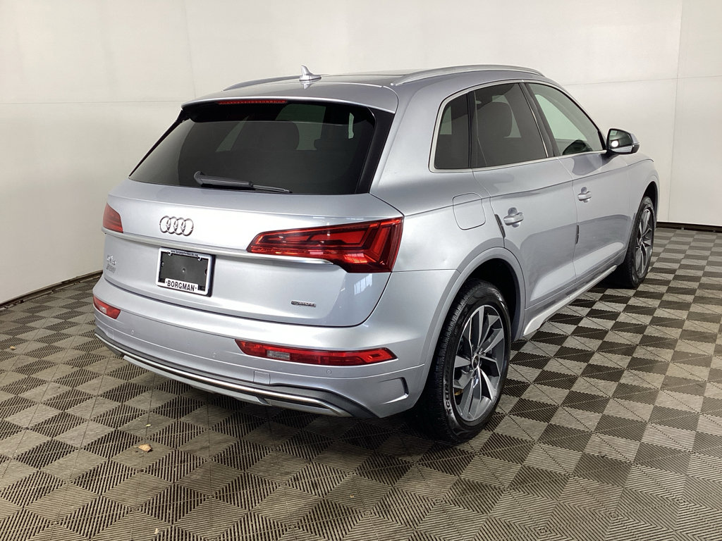 Used 2021 Audi Q5 Premium Plus image 2