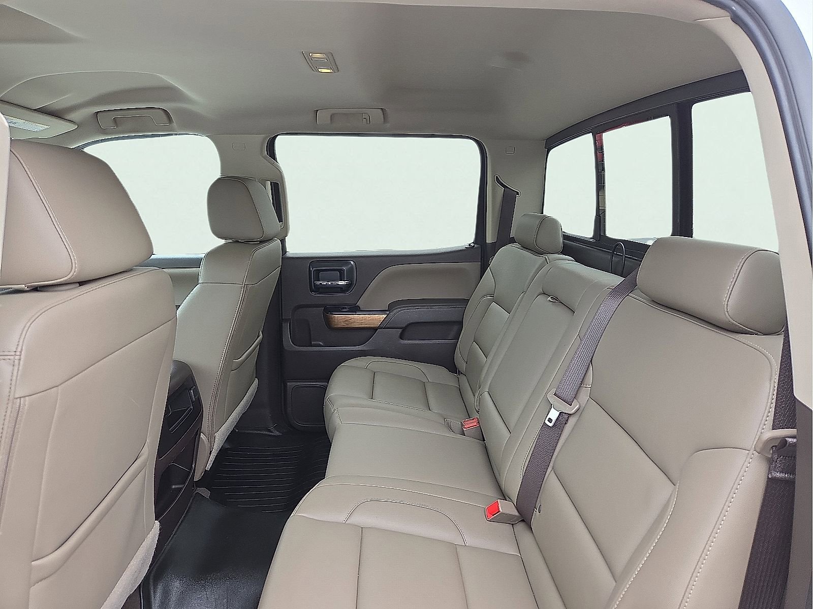Used 2018 Chevrolet Silverado 1500 LTZ w/ Sport Package AWD/4WD image 10