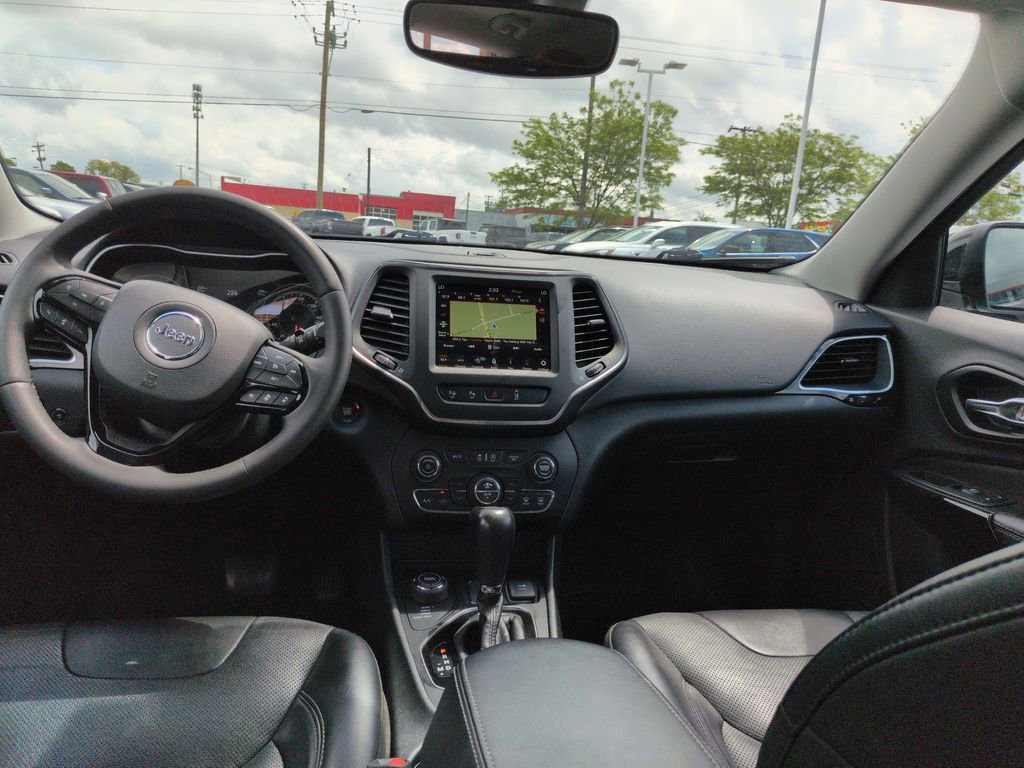 Used 2023 Jeep Cherokee Altitude Lux AWD/4WD image 12
