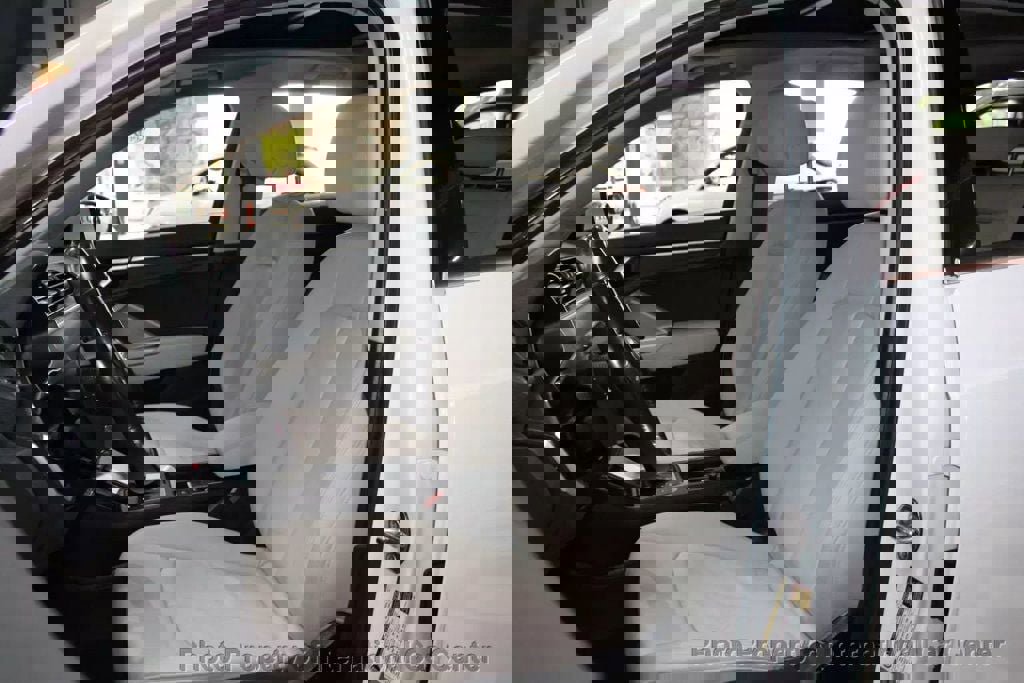 Used 2020 Audi Q3 2.0T Premium image 10