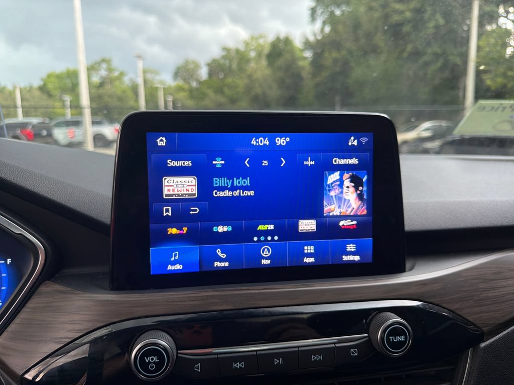 Used 2020 Ford Escape Titanium FWD image 25