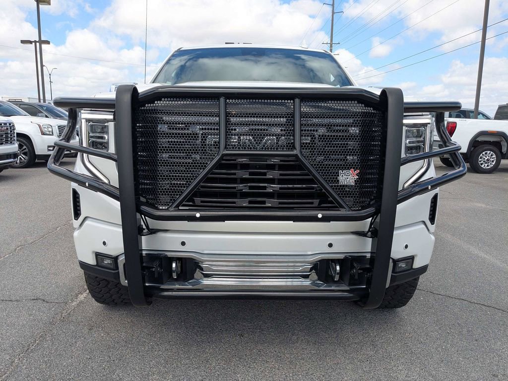 Used 2025 GMC Sierra 1500 Denali Ultimate image 9