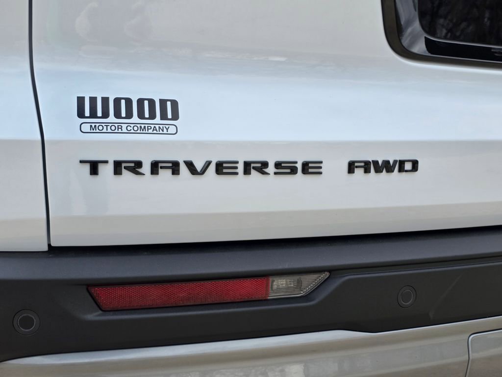 New 2026 Chevrolet Traverse Z71 w/ Enhanced Driving Package image 7