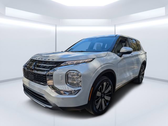 New 2026 Mitsubishi Outlander SE image 7