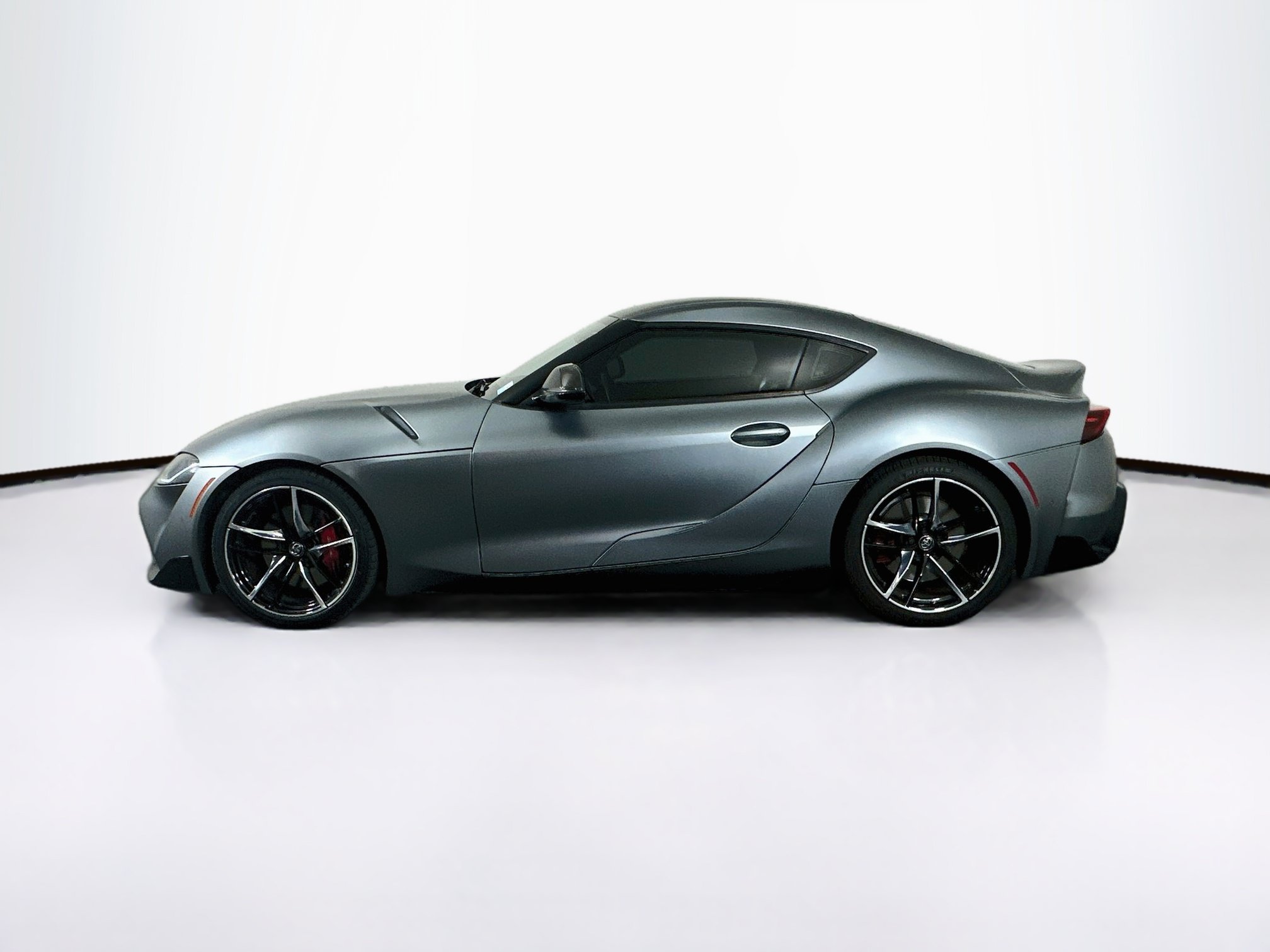 Used 2021 Toyota Supra Premium w/ Driver Assist Package RWD image 4