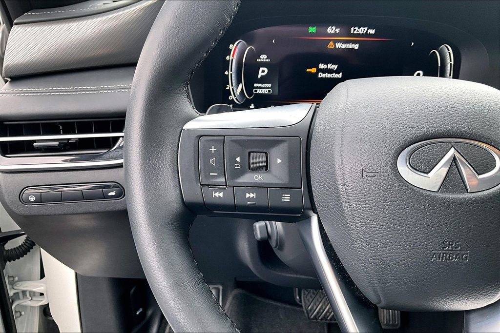Certified 2025 INFINITI QX60 Luxe w/ Black Edition image 26