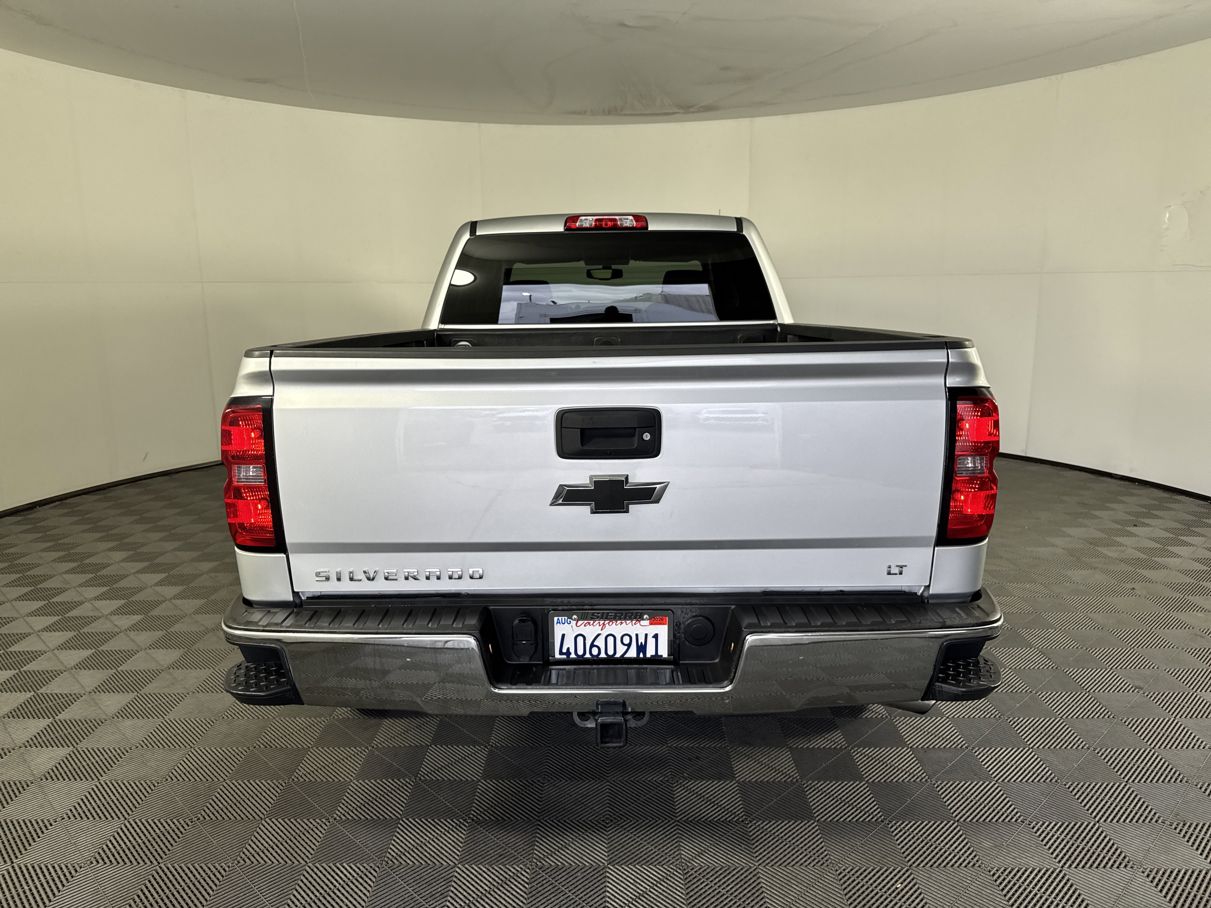 Used 2015 Chevrolet Silverado 1500 LT w/ LT Convenience Package RWD image 5