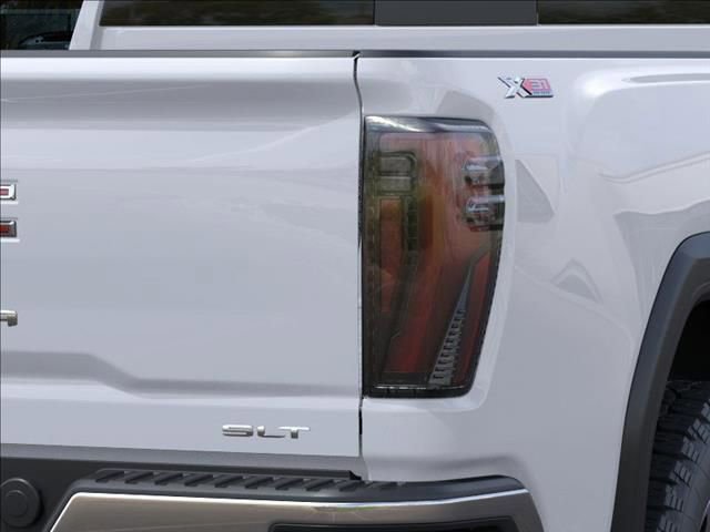 New 2026 GMC Sierra 2500 SLT image 11