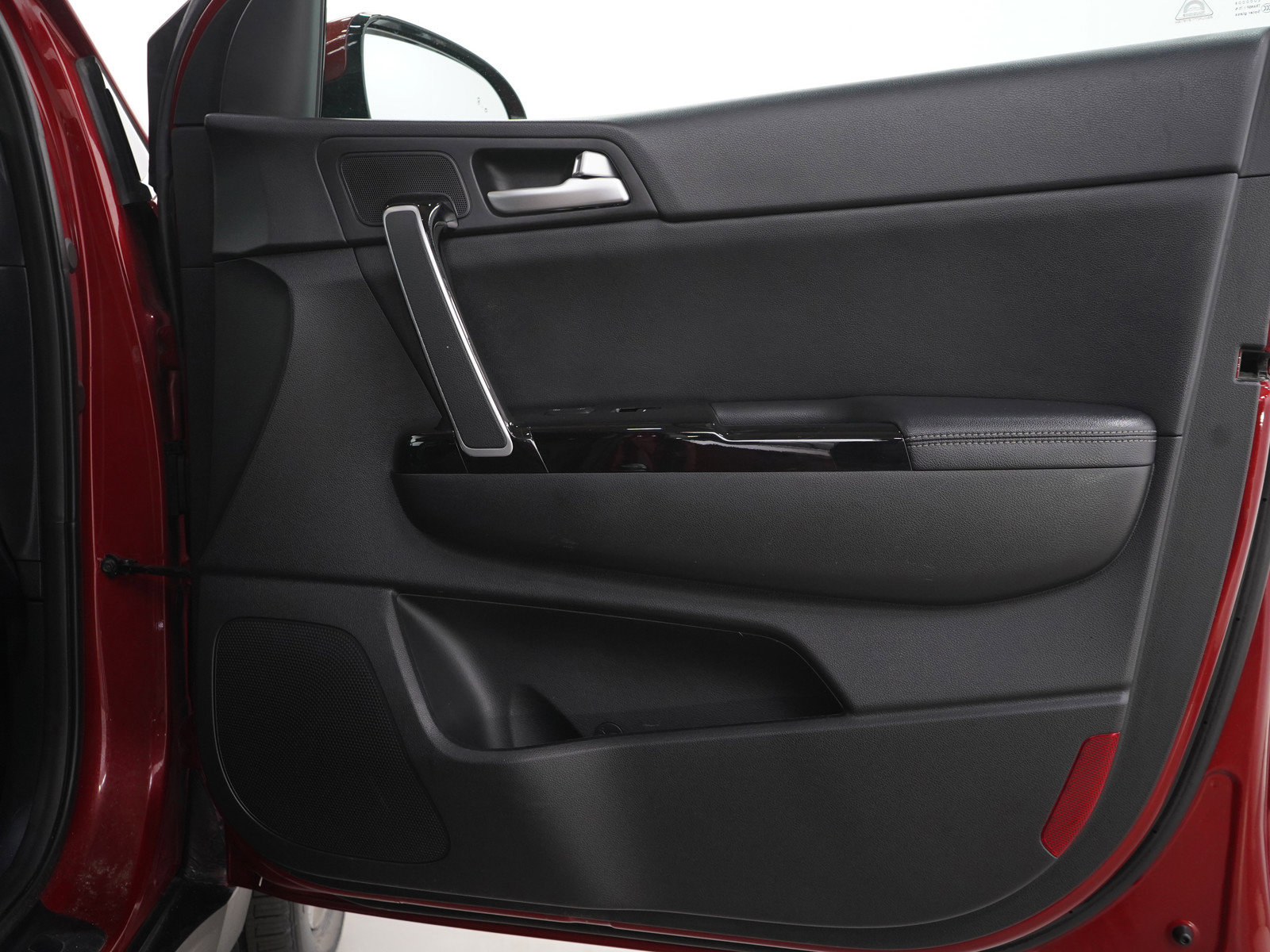 Used 2018 Kia Sportage EX w/ EX Premium Package AWD/4WD image 9