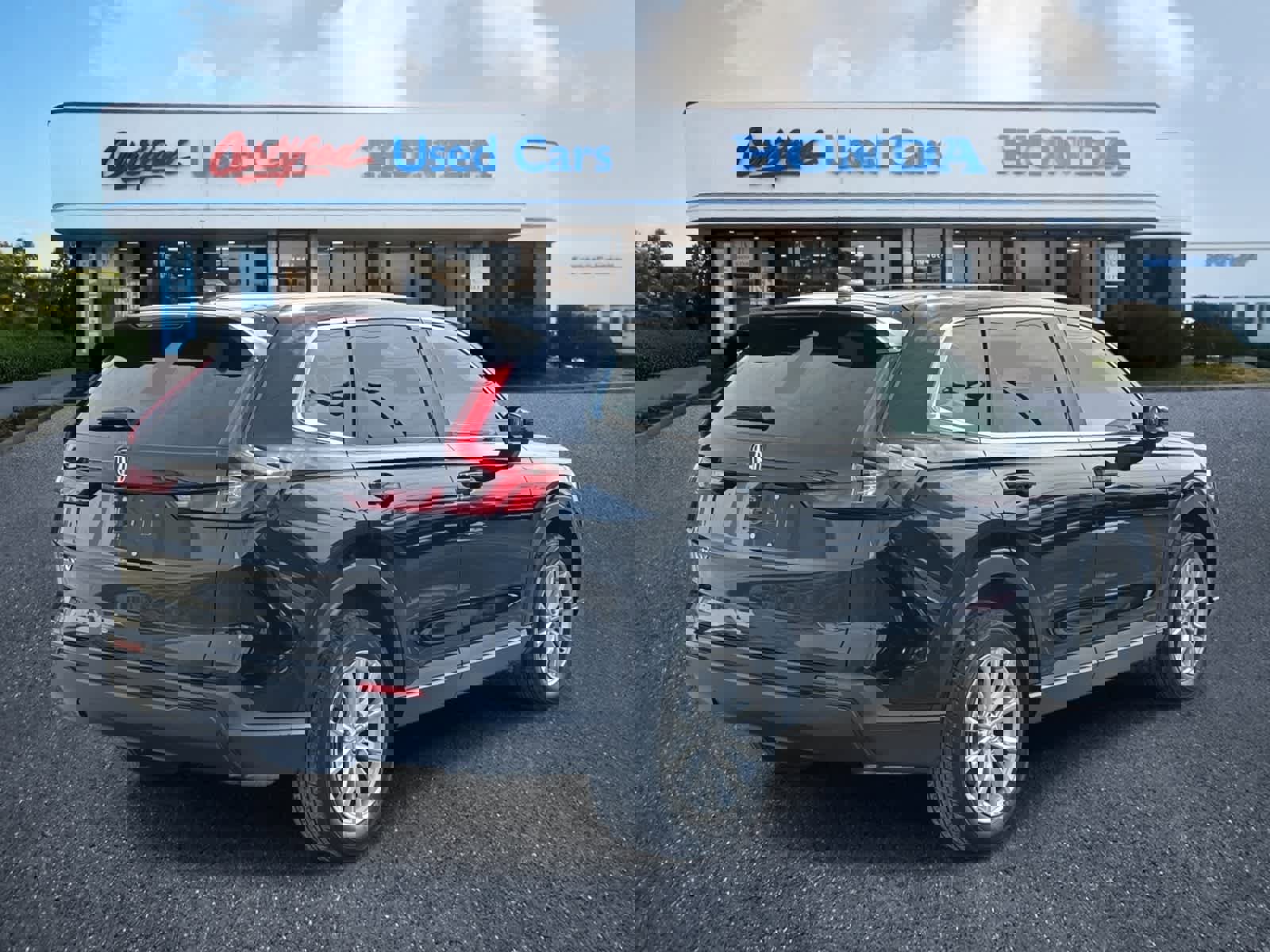 Used 2024 Honda CR-V EX image 5