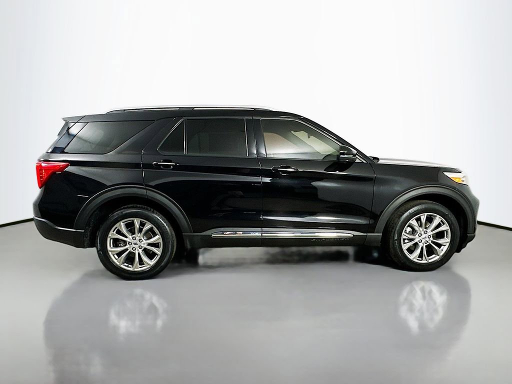 Used 2021 Ford Explorer Limited w/ Equipment Group 301A image 7