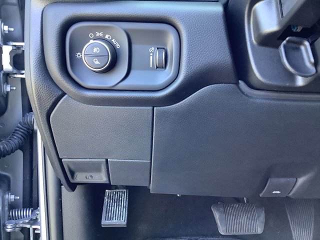 Used 2024 RAM 2500 Big Horn w/ Bed Utility Group AWD/4WD image 15
