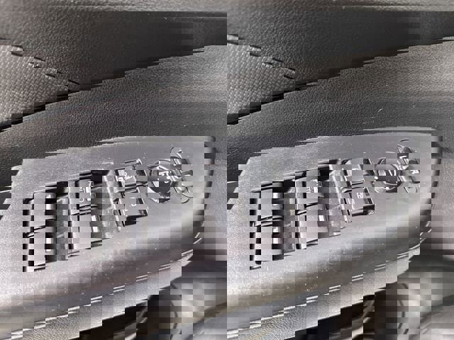 Used 2015 Honda CR-V LX image 24