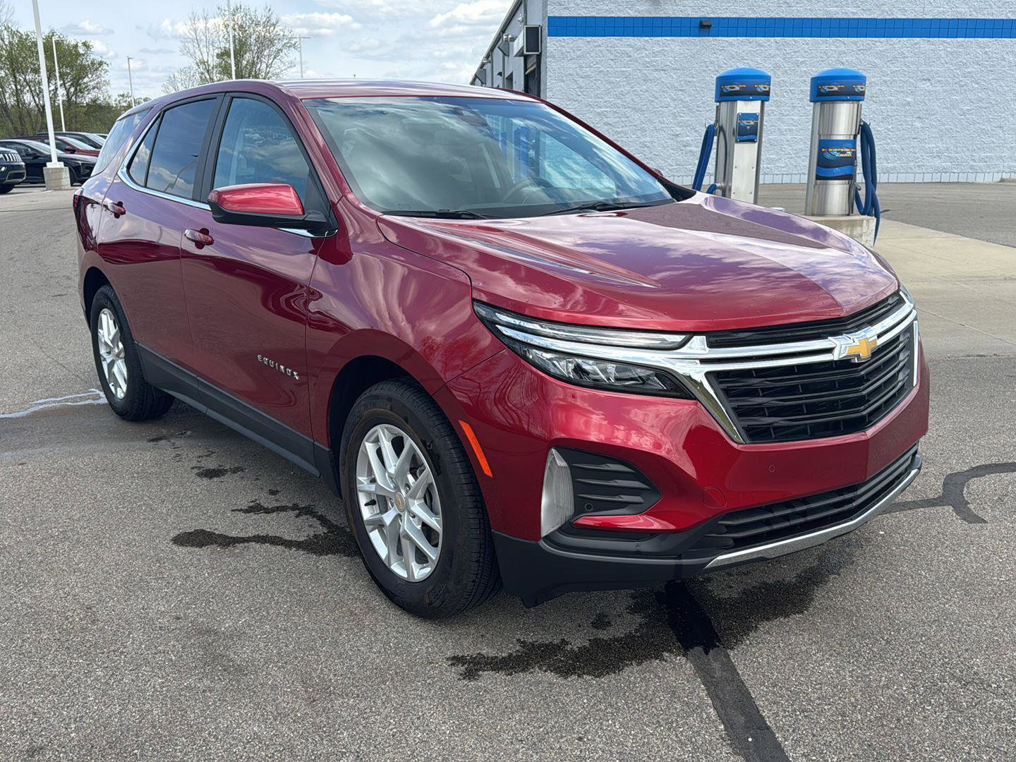 Used 2023 Chevrolet Equinox LT FWD image 7