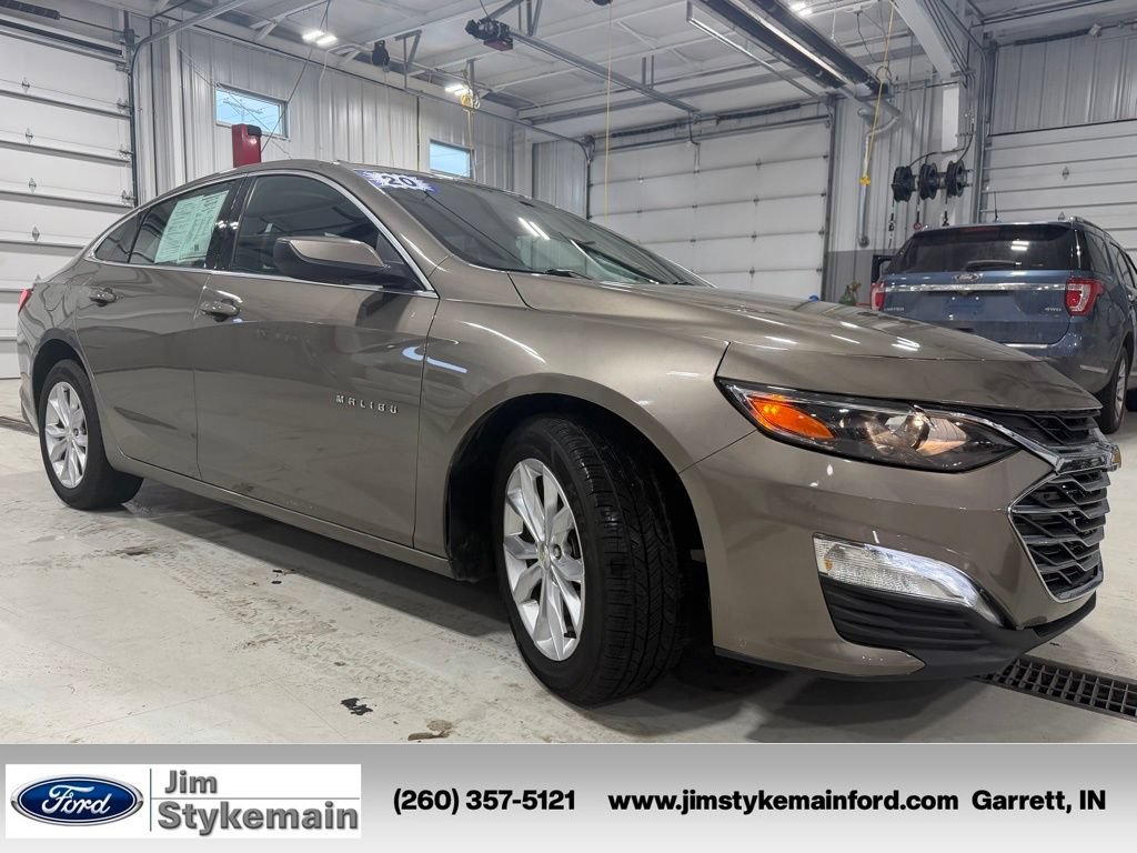 Used 2020 Chevrolet Malibu LT FWD image 19