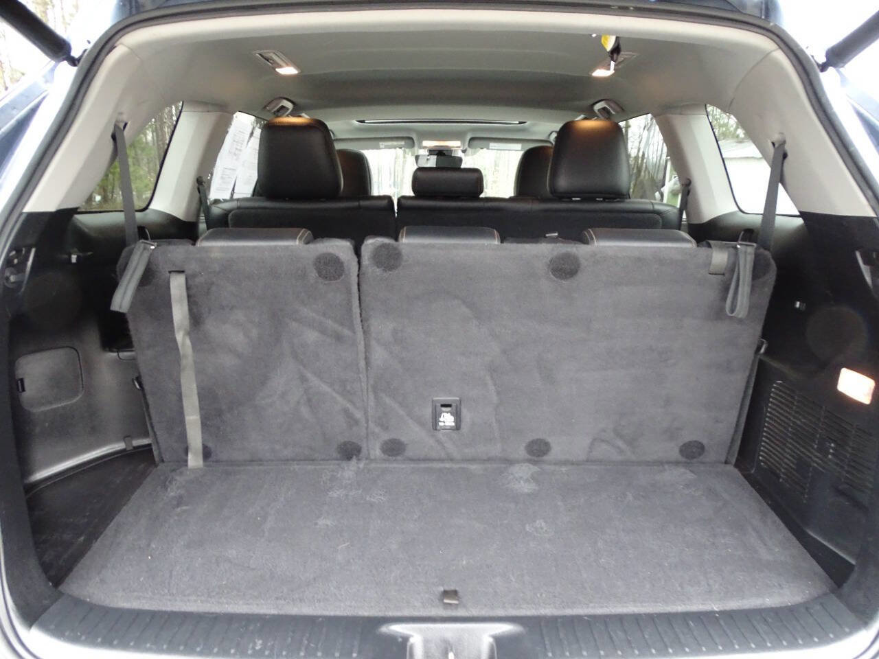 Used 2017 Toyota Highlander XLE image 38