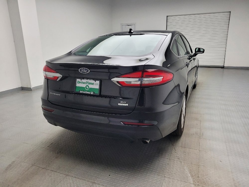 Used 2020 Ford Fusion SE FWD image 7