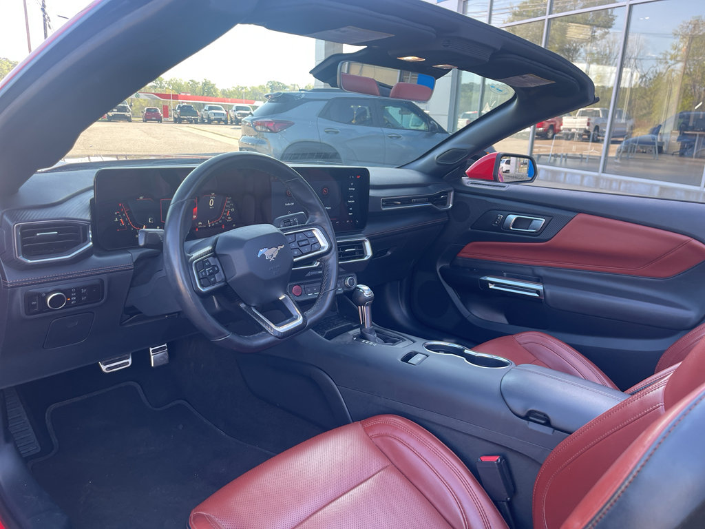 Used 2024 Ford Mustang Premium image 14