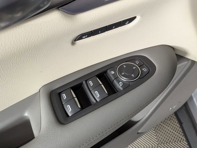 Certified 2024 Cadillac XT5 Premium Luxury FWD image 17