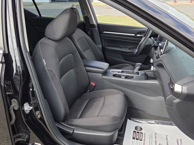 Used 2022 Nissan Altima 2.5 SV image 15