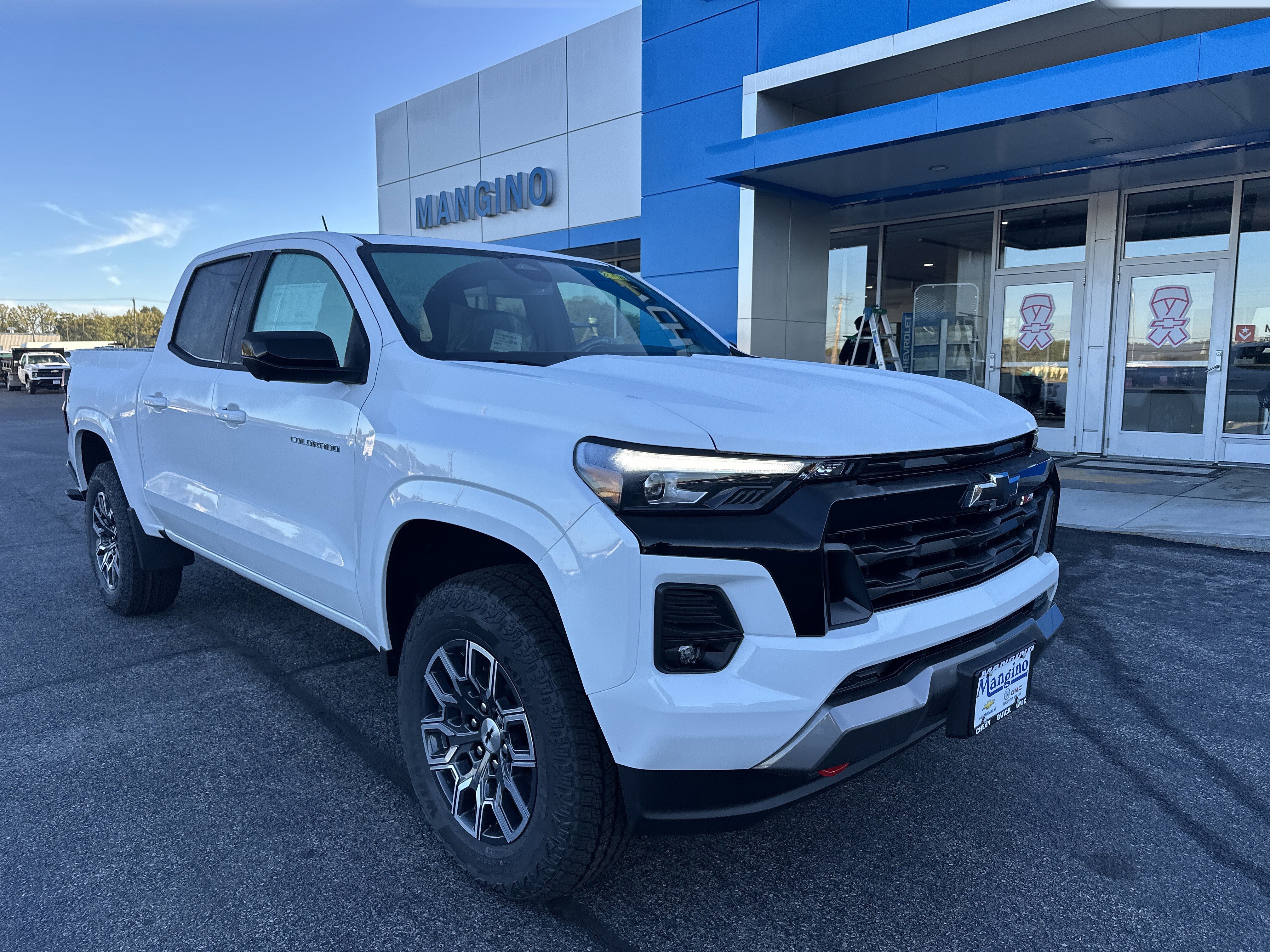 New 2026 Chevrolet Colorado Z71 w/ Technology Package image 2