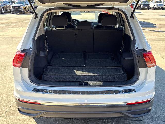 Used 2024 Volkswagen Tiguan S image 29