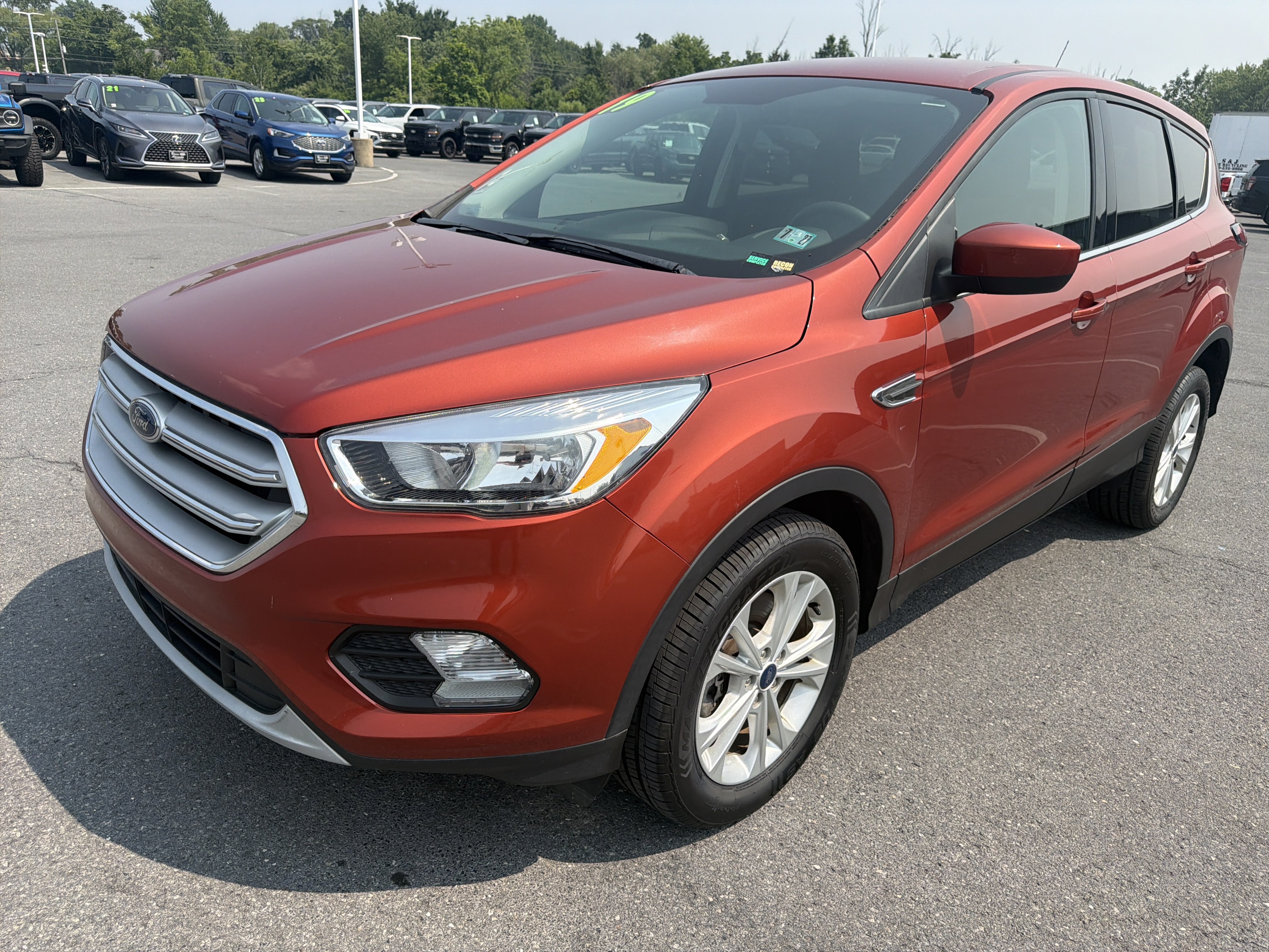 Certified 2019 Ford Escape SE AWD/4WD image 8